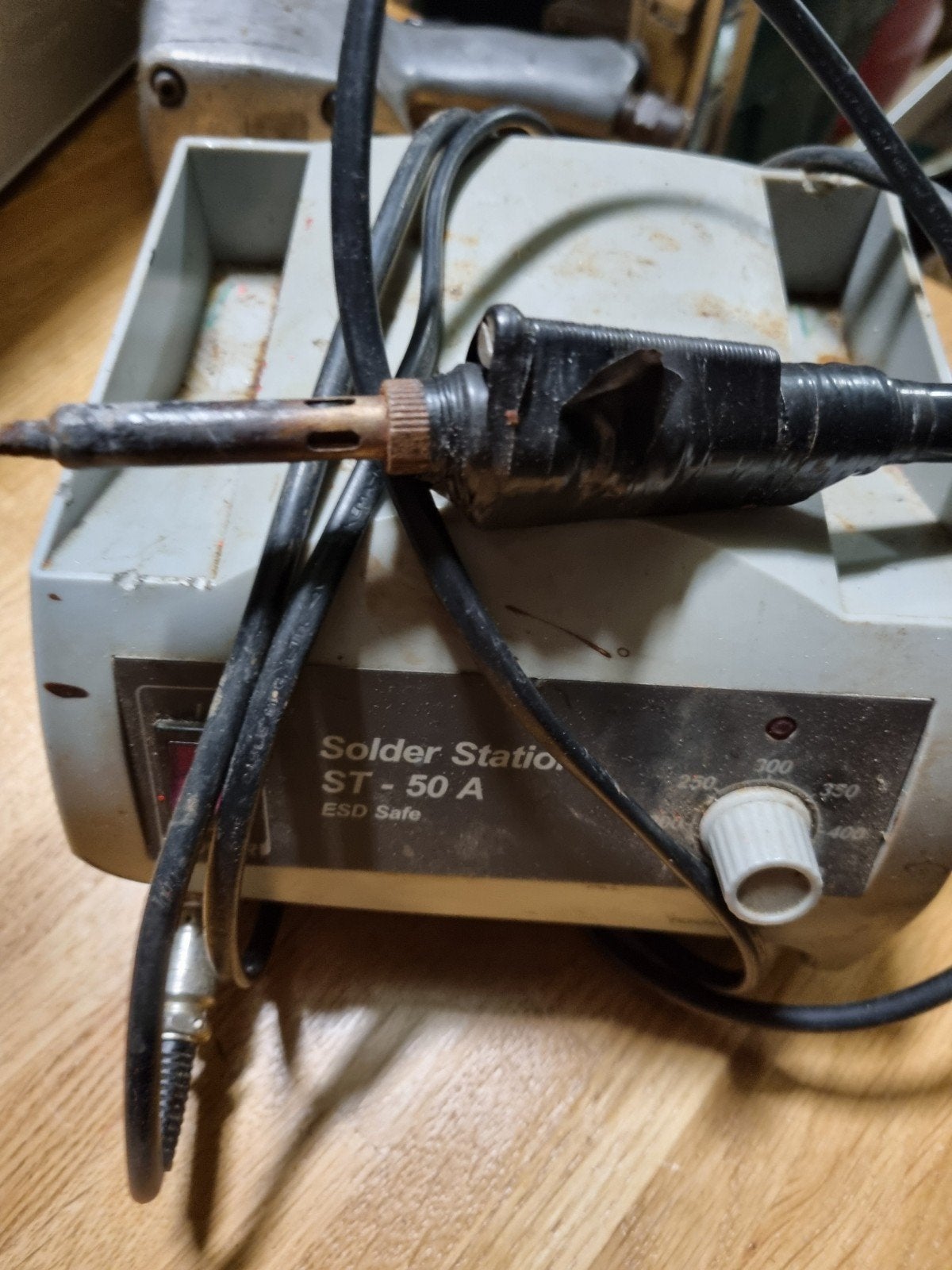 Solder Station ST-50 A ESD Safe Soldeerstation, Ophalen of Verzenden, Gebruikt, Minder dan 150 ampère, Overige typen