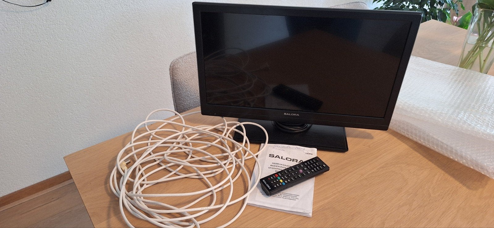 Salora 20LED9100C LED TV - Compacte HD Ready Televisie, 50 Hz, HD Ready (720p), 40 tot 60 cm, Ophalen