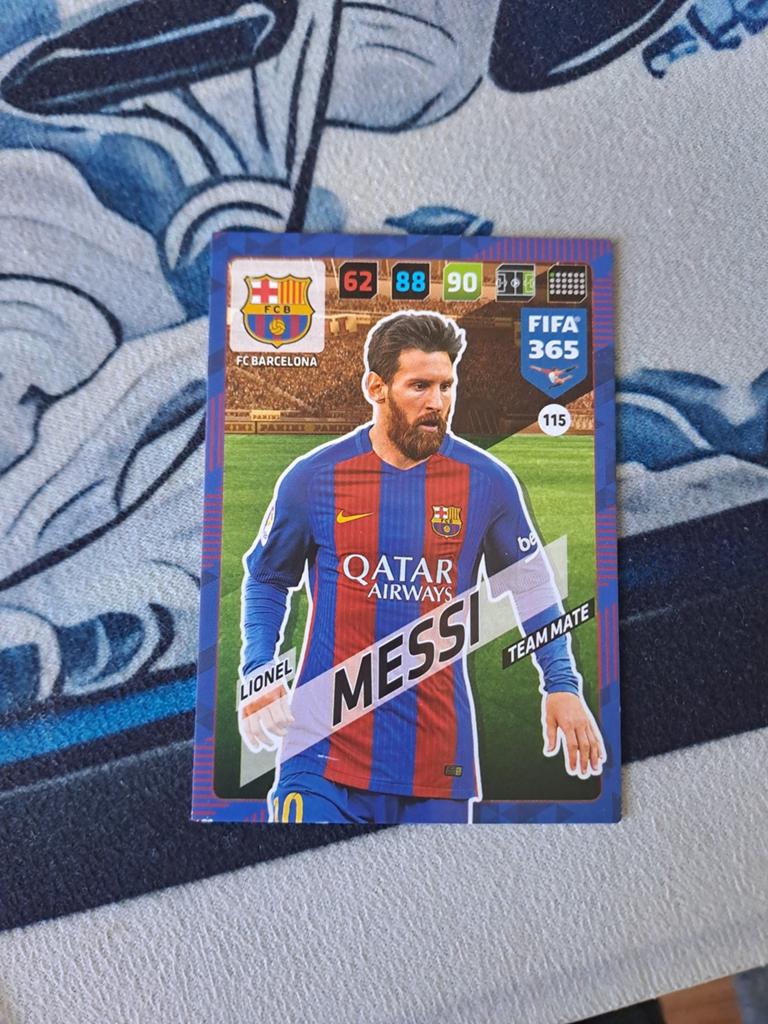 Lionel Messi FIFA 365 Adrenalyn XL Kaart - FC Barcelona, Ophalen of Verzenden, Gebruikt, Buitenlandse clubs, Spelerskaart