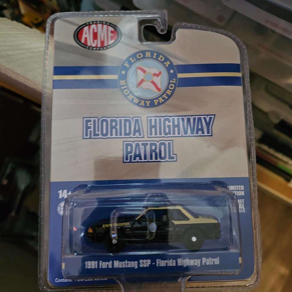 Acme 1991 Ford Mustang SSP Florida Highway Patrol, Acme Trading Company, Info@acmetrading.com, 123 Main Street, Anytown, USA, Nieuw