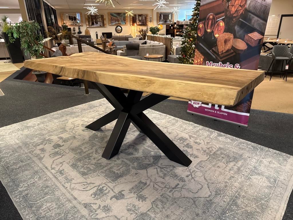 Eettafel/Boom Suar hout 220 spinpoot Direct/leverbaar E-7285, #Industrieel#Boomstam#Suarhout#Spinpoot#220, 50 tot 100 cm, Mwonenenslapen@ziggo.nl