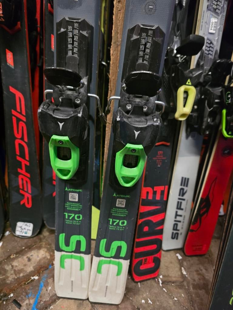 170cm ATOMIC REDSTER SC SPORT CARVER, 160 tot 180 cm, Ophalen of Verzenden, Zo goed als nieuw, Carve