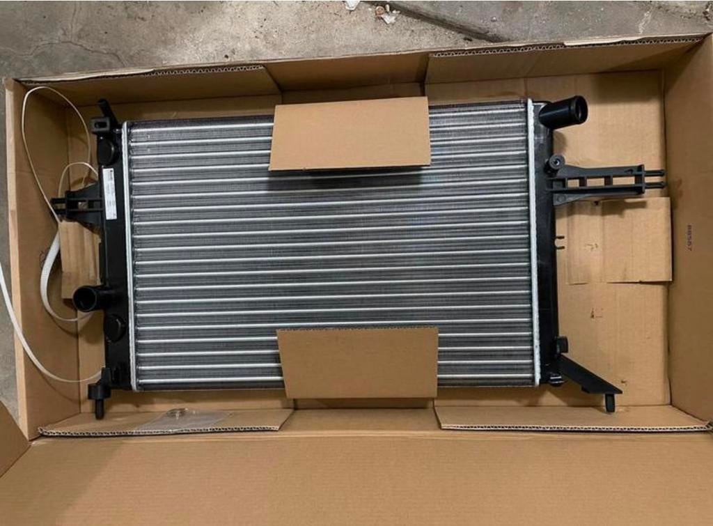 Opel zafira radiateur, Auto-onderdelen, Airco en Verwarming, Ophalen of Verzenden, Nieuw, Opel