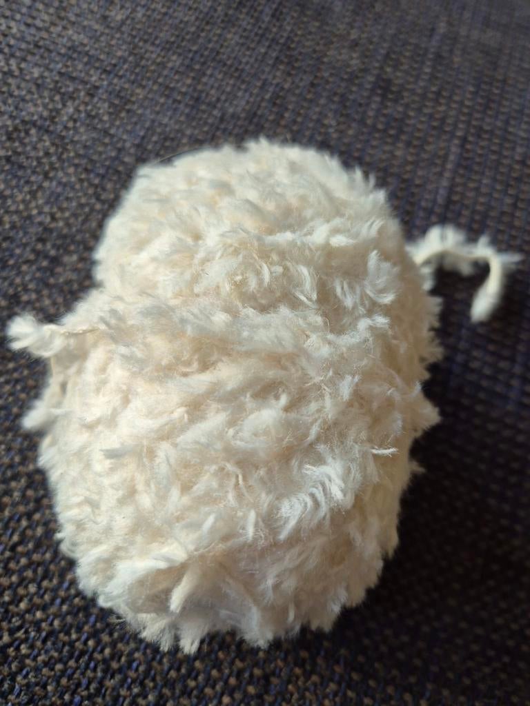 Bol teddy garen, zeeman, nieuw zonder wikkel, Ophalen of Verzenden, Nieuw, Breien of Haken, Wol of Garen