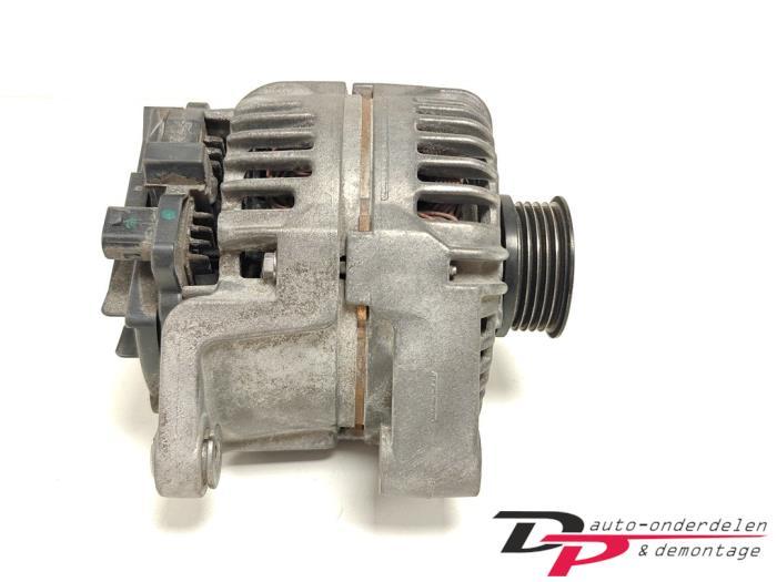 Dynamo van een Opel Astra, Gebruikt, -, -, Opel