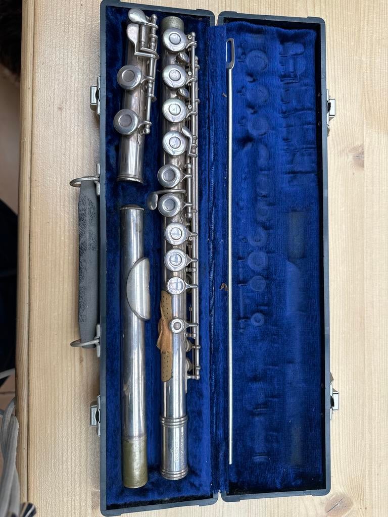 Gemeinhardt Dwarsfluit - prima Onderhouden, Muziek en Instrumenten, Ophalen of Verzenden, Gebruikt, Dwarsfluit, Met koffer of tas