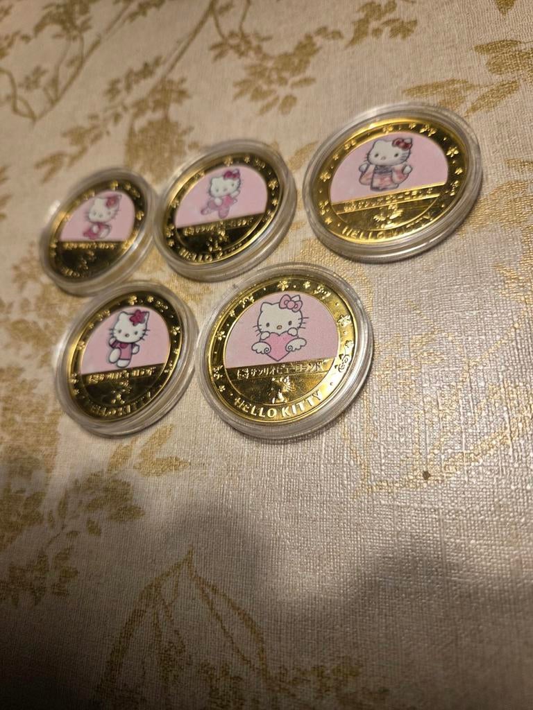 Hello Kitty Verzamelmunten Set, Ophalen of Verzenden, Overige materialen