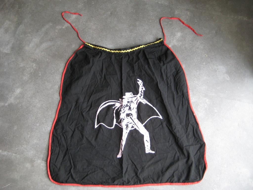 Zorro cape ca. 5-6 Jaar verkleedkist , carnaval, Kinderen en Baby's, Carnavalskleding en Verkleedspullen, Ophalen of Verzenden