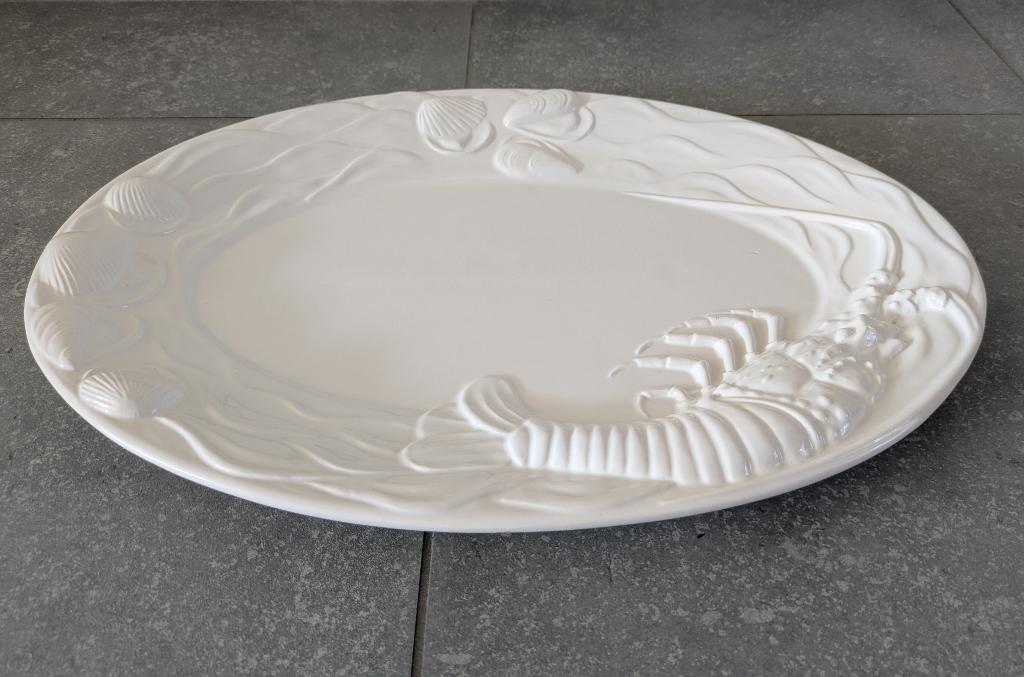 Prachtige vintage XL serveerschaal A. SANTOS majolica reliëf, Ophalen