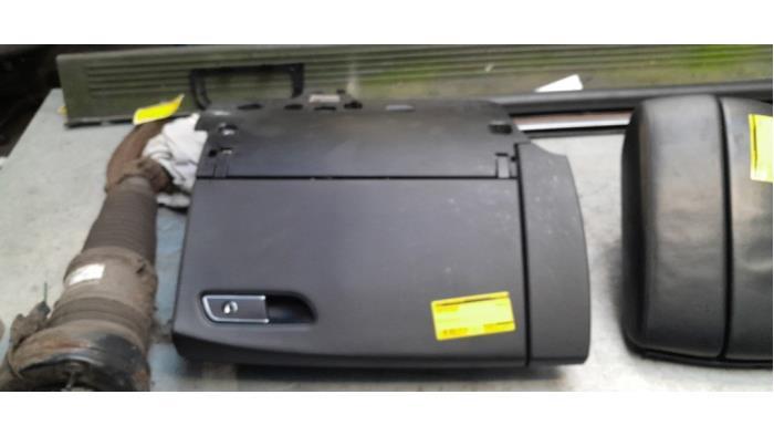 Dashboardkastje van een Audi A8, Ophalen of Verzenden, 3 maanden garantie, Gebruikt, Audi