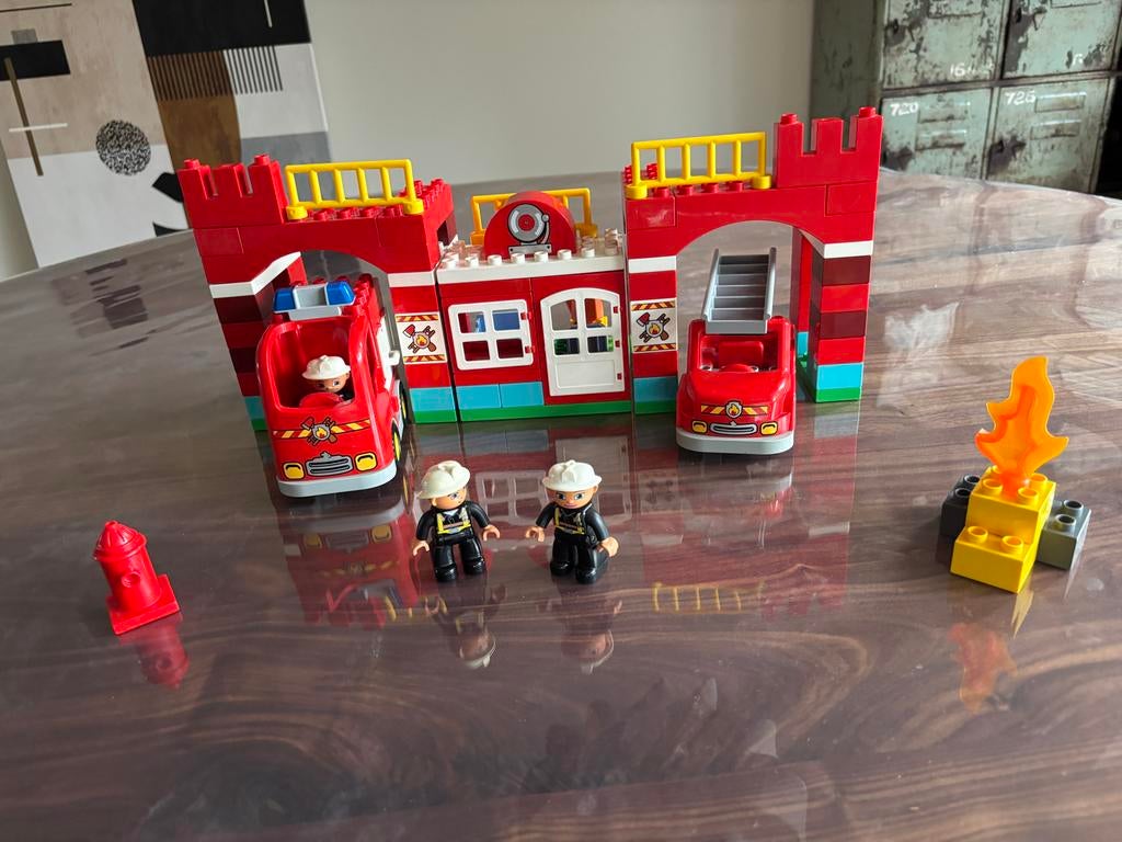 LEGO DUPLO Brandweerkazerne 10593, Ophalen of Verzenden, Zo goed als nieuw, Complete set, Duplo