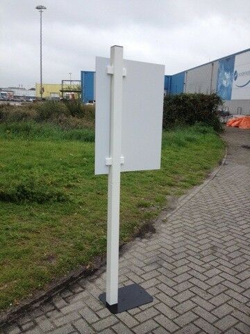 BELPLAST MAKELAARSPALEN