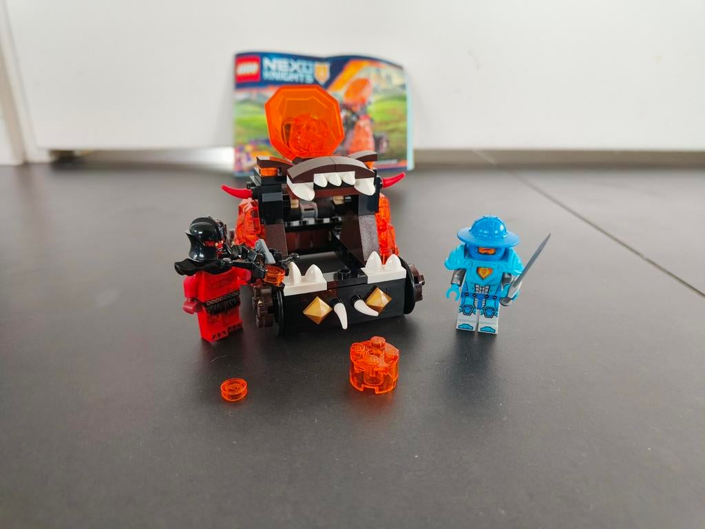 Lego Nexo Knights 70311 Chaos Catapult, Ophalen of Verzenden, Zo goed als nieuw, Complete set, Lego
