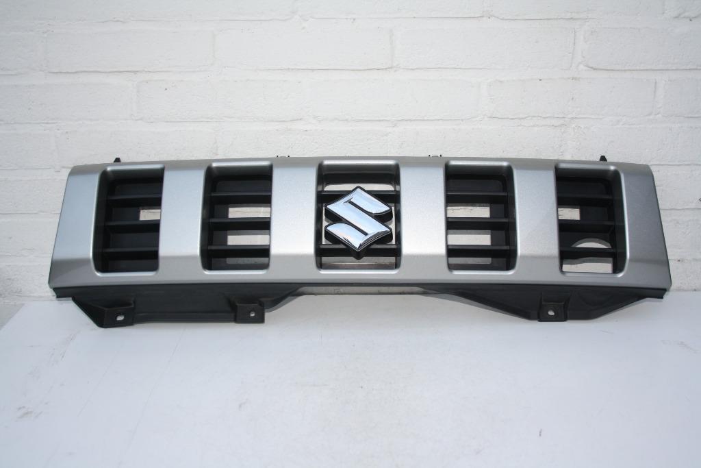 Grill Suzuki Jimny Origineel ! NIEUW staat !, Ophalen of Verzenden, Gebruikt, Suzuki