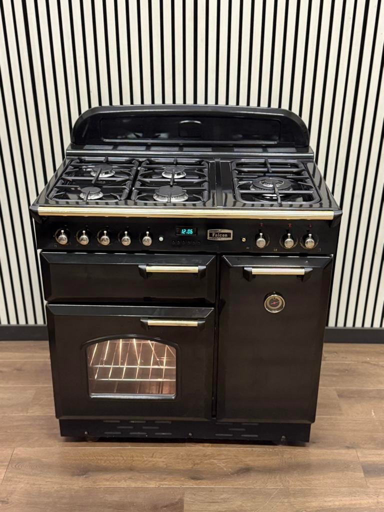 Luxe Falcon Classic Fornuis zwart/messing 3 ovens 90 cm, Fornello Esperta, Ophalen of Verzenden, Zo goed als nieuw, Energieklasse A of zuiniger