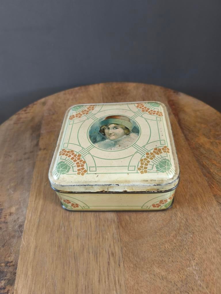 Art Nouveau Blikken Doos Jugendstil, Verzamelen, Ophalen of Verzenden, Overige