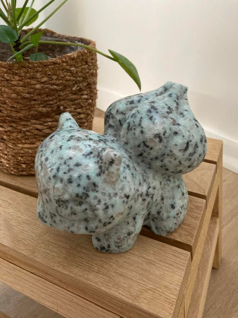 Kiwi Jaspis Bulbasaur Beeld, Ophalen of Verzenden, Mineraal