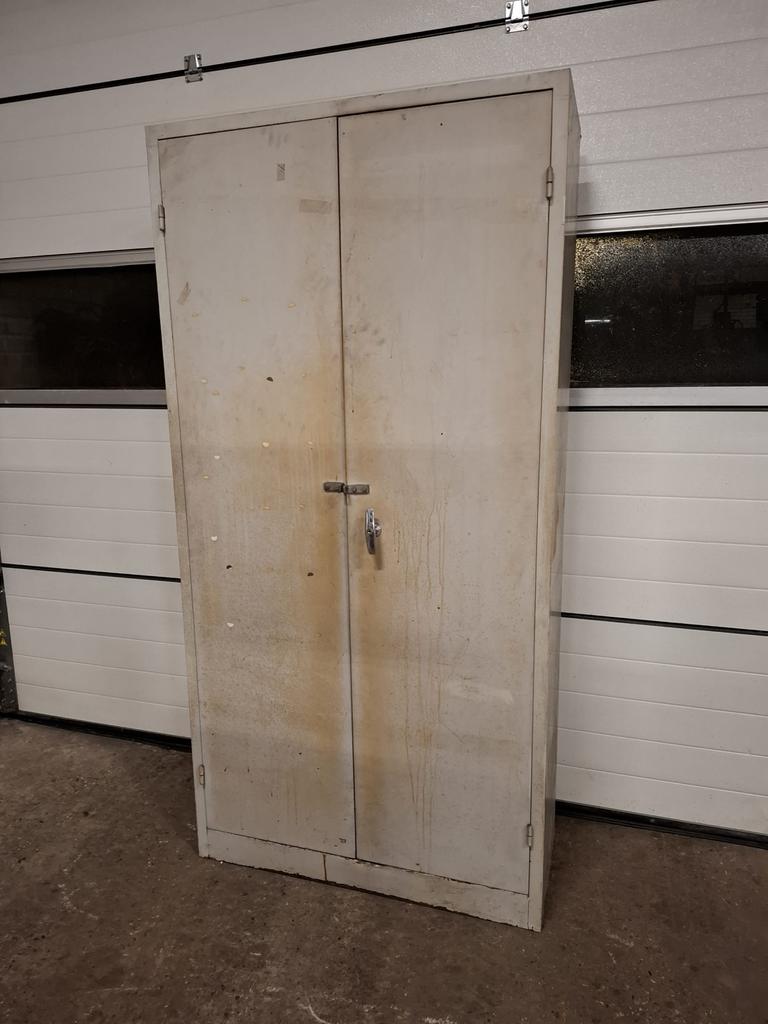 Metalen kast 97,5x40x195 cm - Garage/Werkplaats/Kantoor, Huis en Inrichting, Kasten | Roldeurkasten en Archiefkasten, Ophalen
