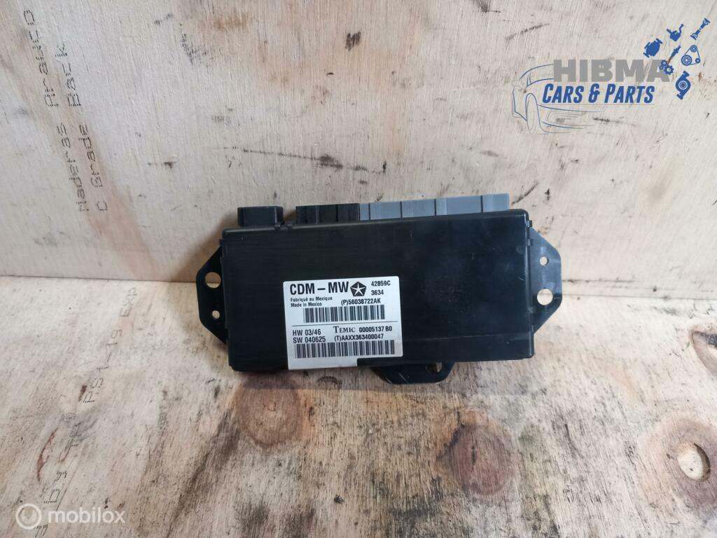 Chrysler 300C Centrale Deurvergrendeling Module Rechts 04-11, Ophalen of Verzenden, Gebruikt