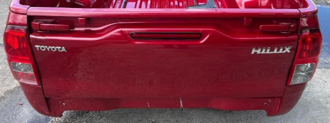 Laadklep en achterlichten, Toyota Hilux, Ophalen, Gebruikt, Links, Toyota