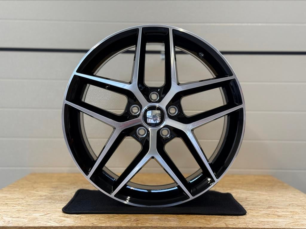 Nieuw Setje 18” Seat Leon Cupra Velgen, 18 inch, Velg(en), Nieuw, Ophalen of Verzenden