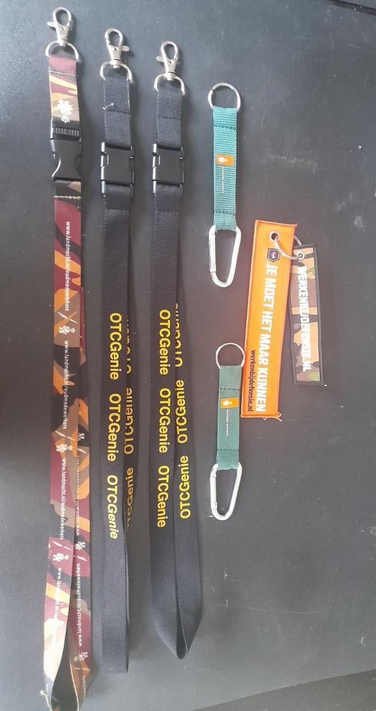 Diverse nieuwe key cords en labels defensie, Ophalen of Verzenden, Landmacht, Nederland