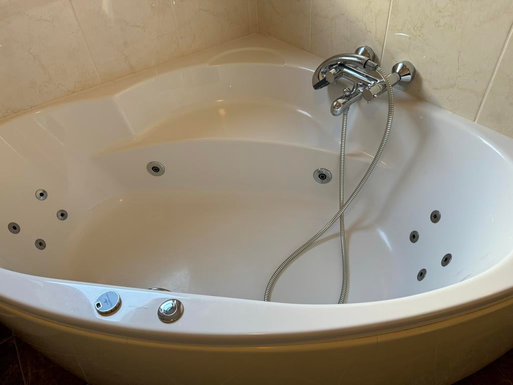 Inbouw whirlpool bad, Ophalen, Gebruikt, Vast, Inbouw