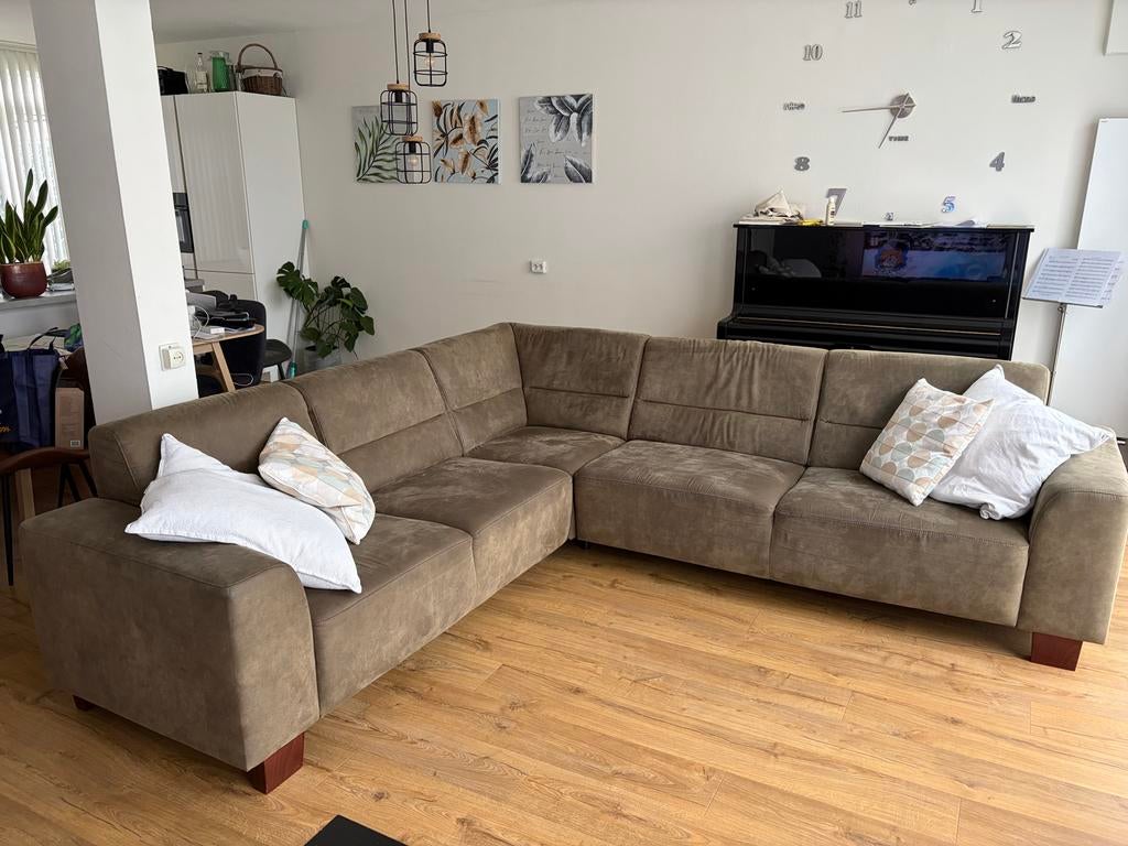 Nette Hoekbank van Profijt Meubel - 270x250 cm, Ophalen, 250 tot 300 cm, 100 tot 125 cm, Hoekbank
