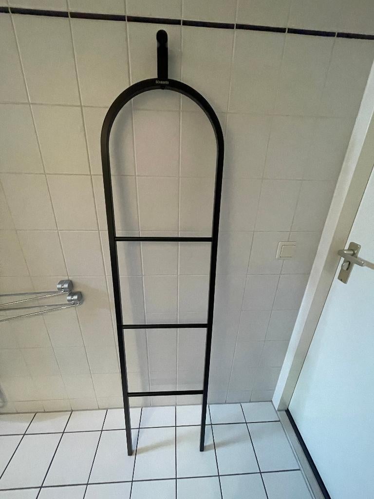 Brabantia Linn Dressboy, Kledingrek, KIedinghouder Mat Zwart, Ophalen, Zo goed als nieuw