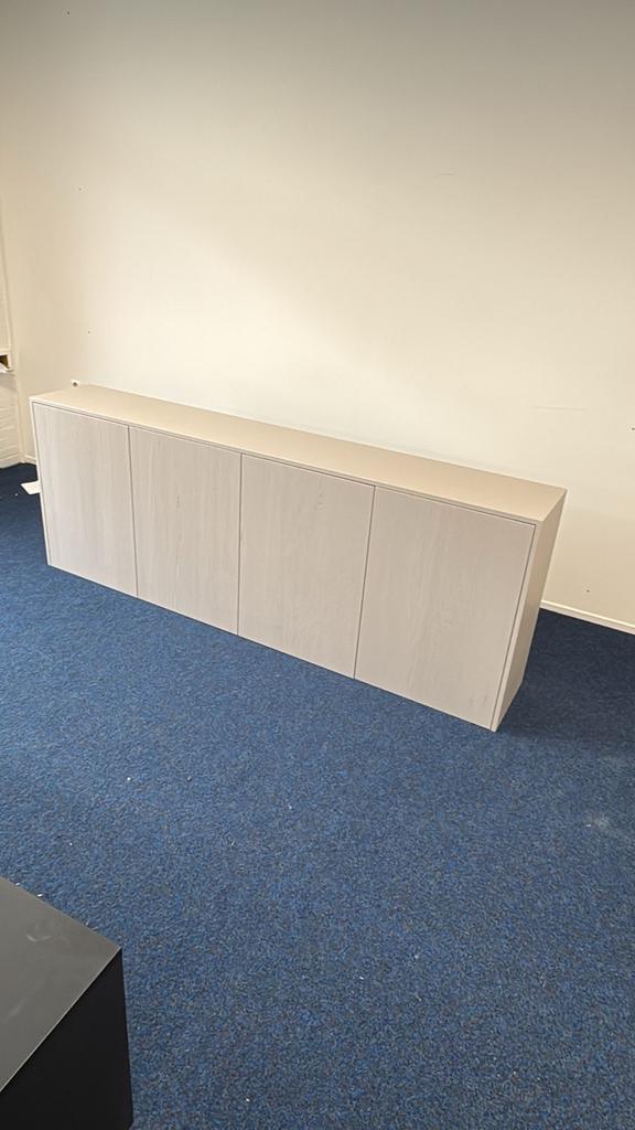 PUUUR Hangend dressoir eiken fineer soft clay 230cm, Ophalen, Eikenhout, Nieuw, 200 cm of meer