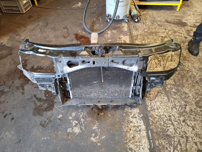Frontpaneel van een Skoda Octavia, Gebruikt, -, Verzenden, -