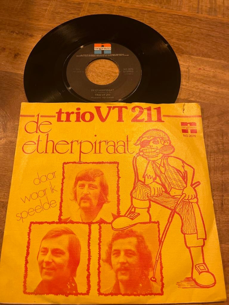 Trio VT 211 - De Etherpiraat Single, Gebruikt, 7 inch, Single, Ophalen of Verzenden