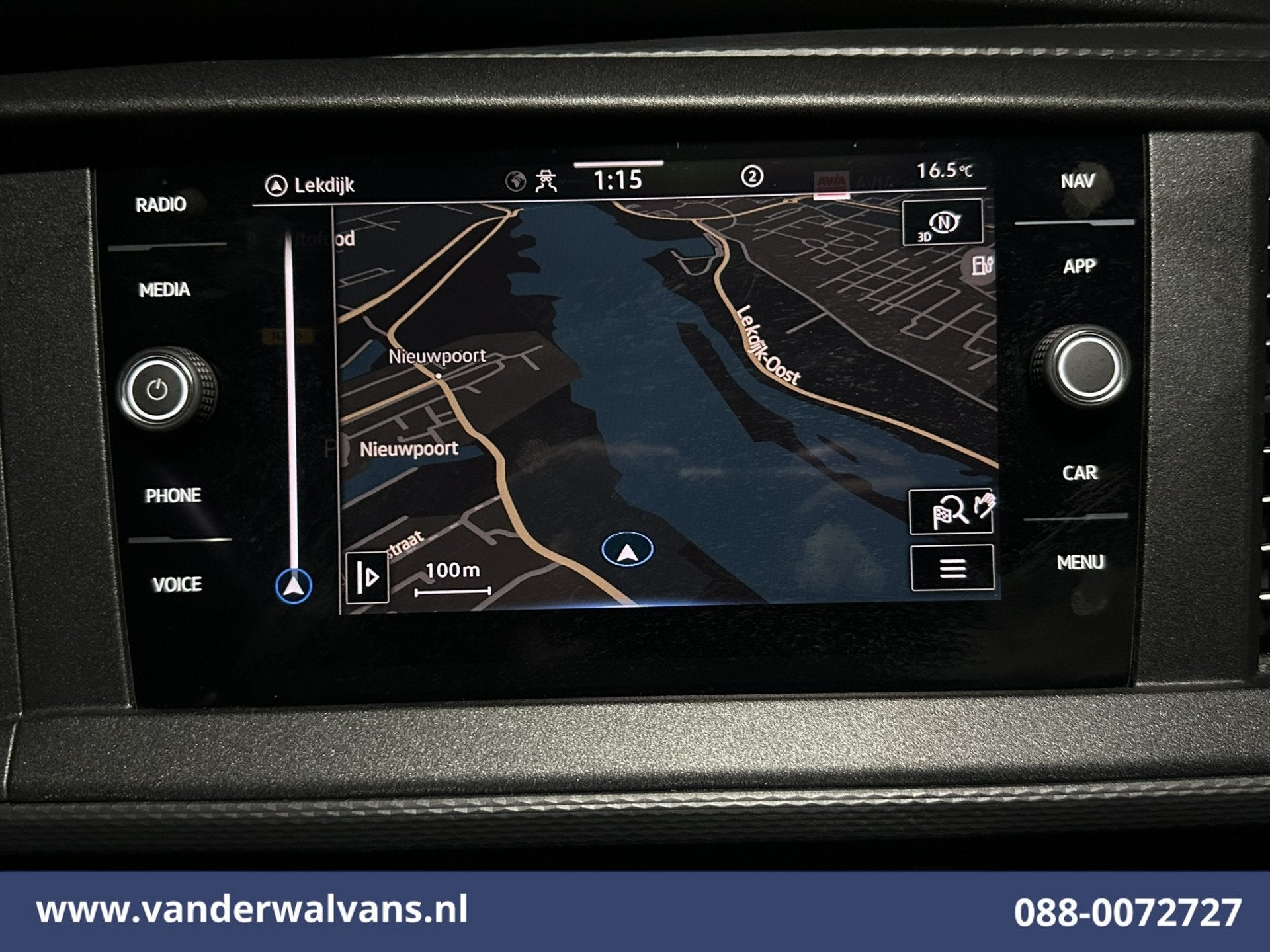 Volkswagen Transporter 2.0 TDI 111pk L1H1 Euro6 Airco | Navi, Auto's, Voorwielaandrijving, Dealer onderhouden, Stof, Gebruikt