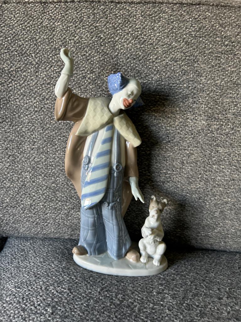 Exclusieve Noa porseleinen clown met hondje, Ophalen of Verzenden