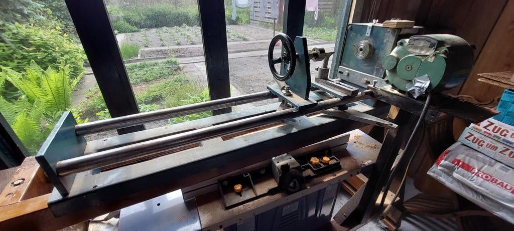 Robuuste Houtdraaibank goede Motor, Ophalen, Gebruikt, Houtdraaibank, 500 tot 1000 mm