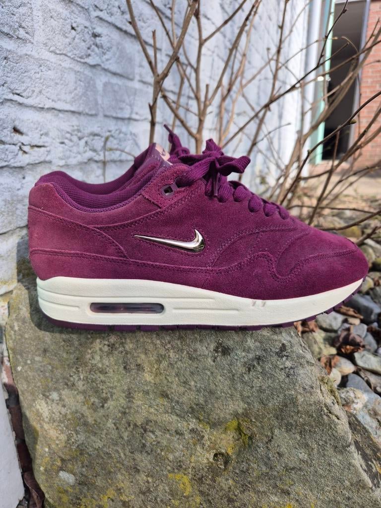 Nike air max 1 Jewel Bordeaux 41, Kleding | Dames, Schoenen, Nike, Ophalen of Verzenden, Rood, Sneakers of Gympen