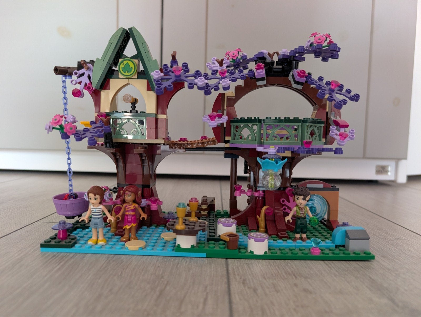 LEGO Elves 41075: Het Elfen Boomhut Toevluchtsoord, Kinderen en Baby's, Speelgoed | Duplo en Lego, Zo goed als nieuw, Lego, Complete set