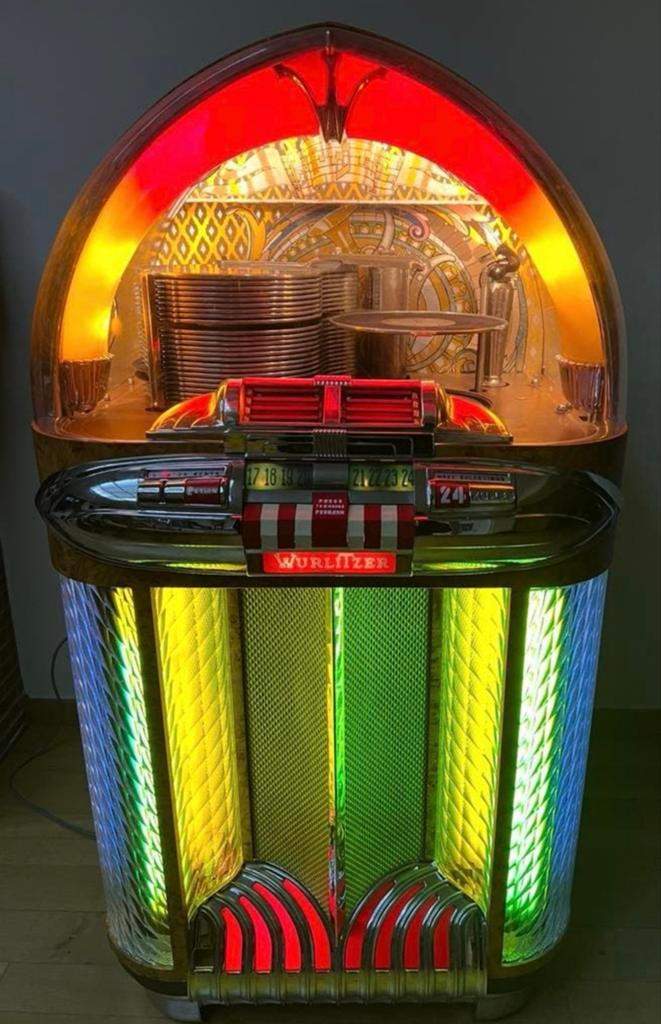 Prachtige Wurlitzer 1100 Jukebox - Speelt 78 toeren, Verzamelen, Automaten | Jukeboxen, Ophalen, Gebruikt, Voor 1950, Wurlitzer