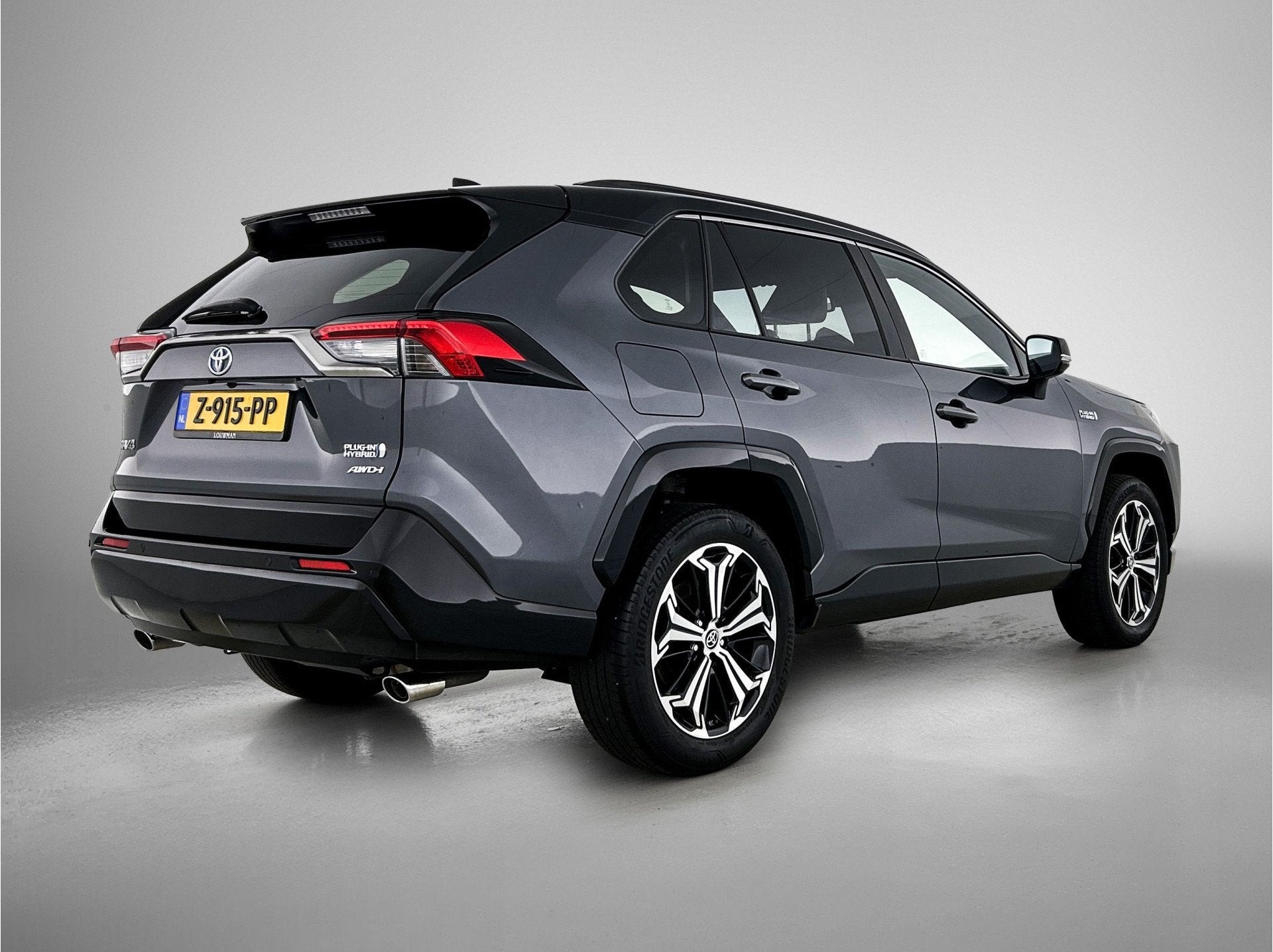 Foto 2 van Toyota RAV4 2.5 Plug-in Hybrid AWD Style | Trekhaak afneemba