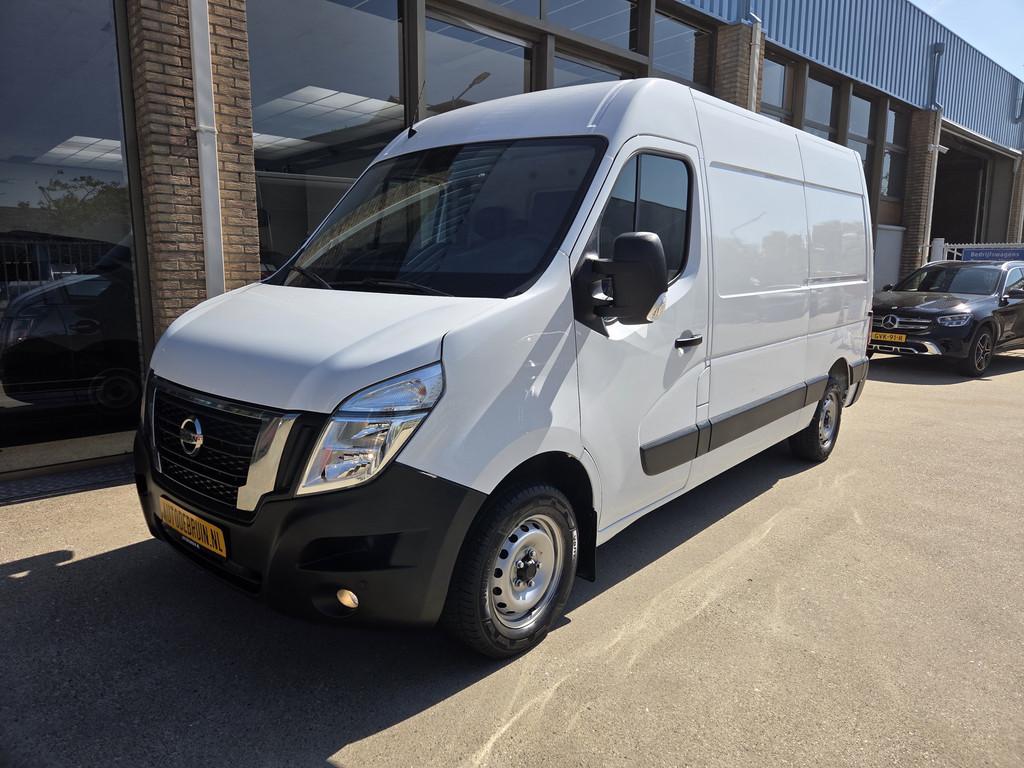 Renault Master / Nissan Interstar 2.3 dCi 150Pk / 110Kw L2/H, Voorwielaandrijving, Stof, Gebruikt, 4 cilinders