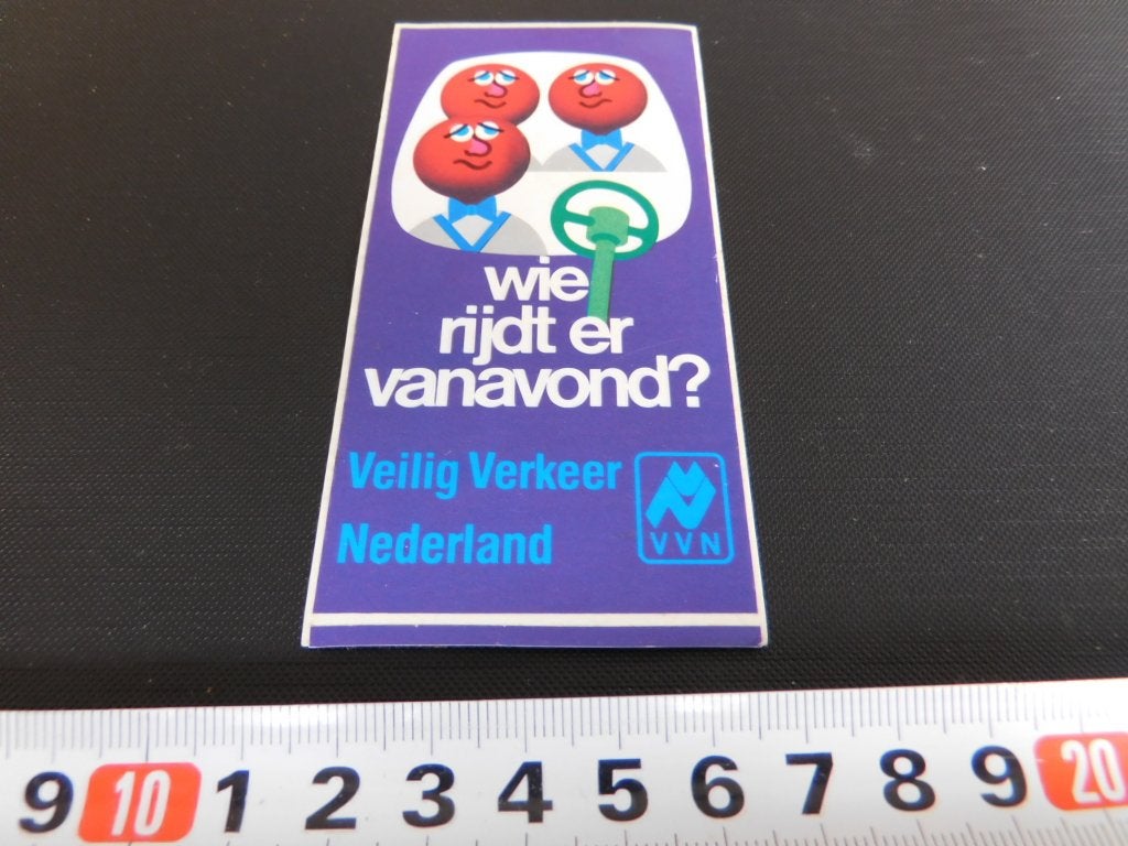sticker VVN wie rijdt er vanavond? veilig verkeer nederland, Ophalen, Zo goed als nieuw