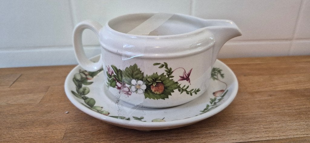 Marjolein bastin libelle saus kom nieuw !, Overige typen, Nieuw, Ophalen of Verzenden, Wedgwood