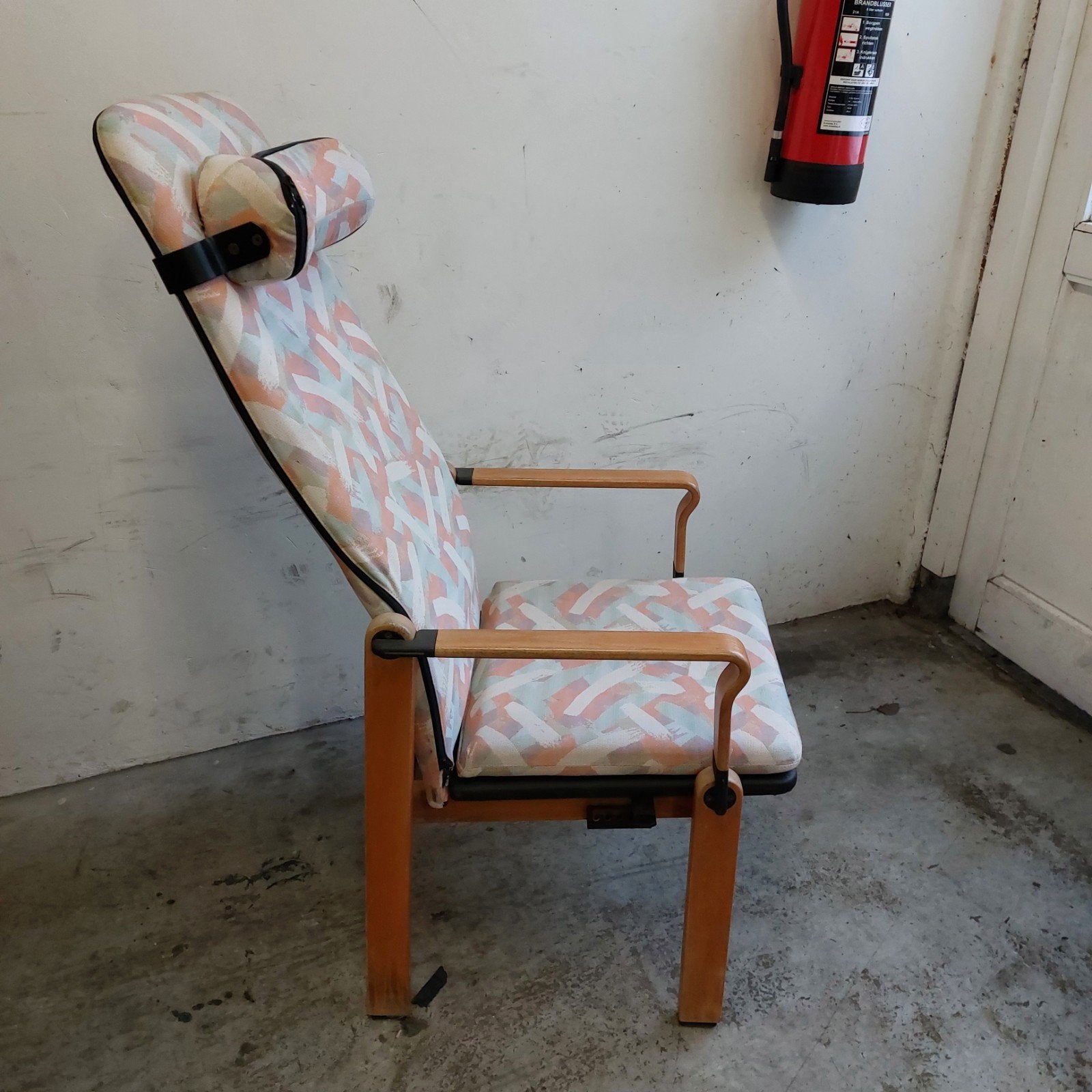 2 x vintage Wiesner Hager stoel, Ophalen, Gebruikt, Twee, Overige kleuren