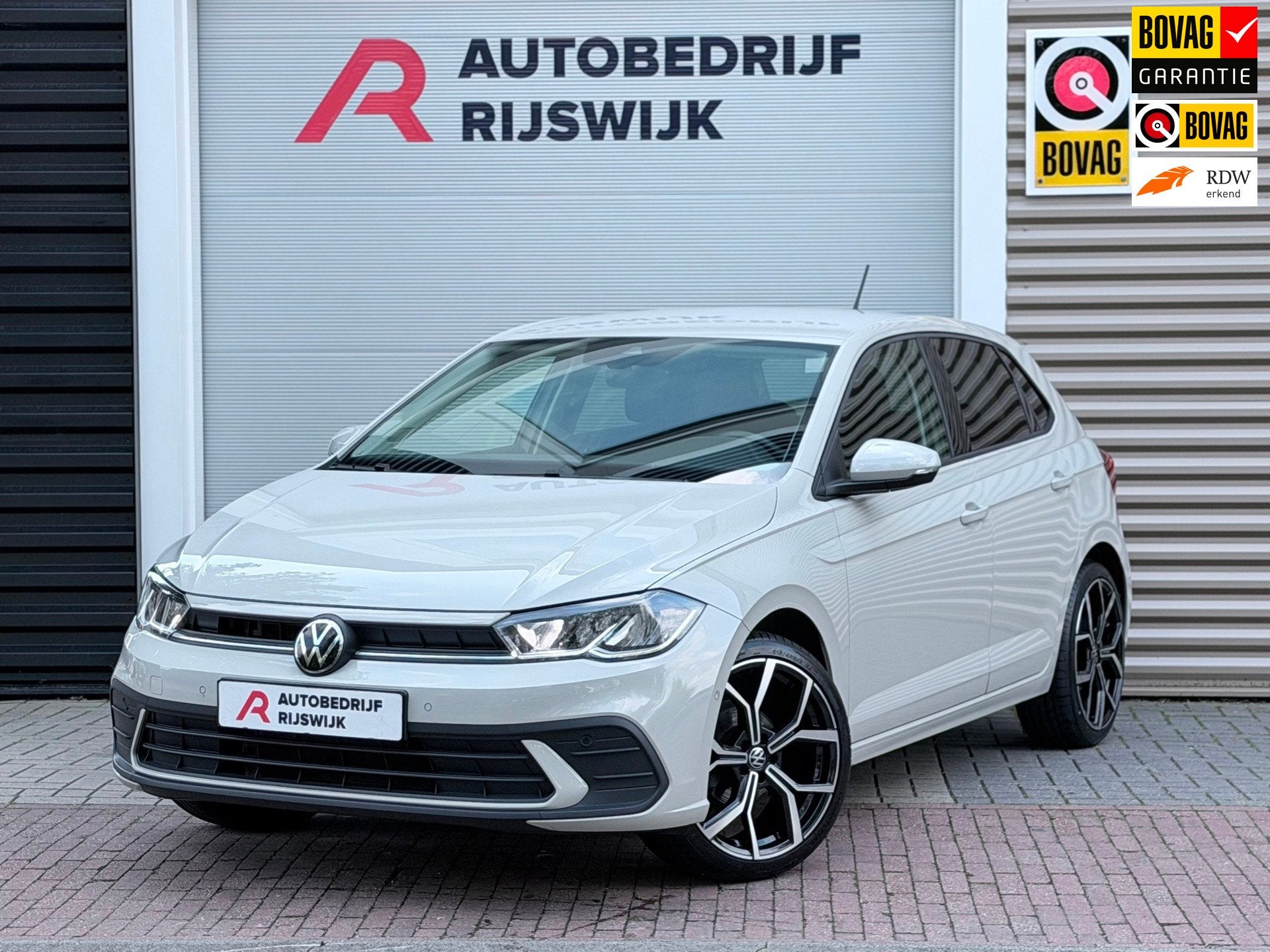 Volkswagen Polo 1.0 TSI Life Camera/AppleCar/Blindspot, Auto's, Stof, Gebruikt, 95 pk, 1096 kg