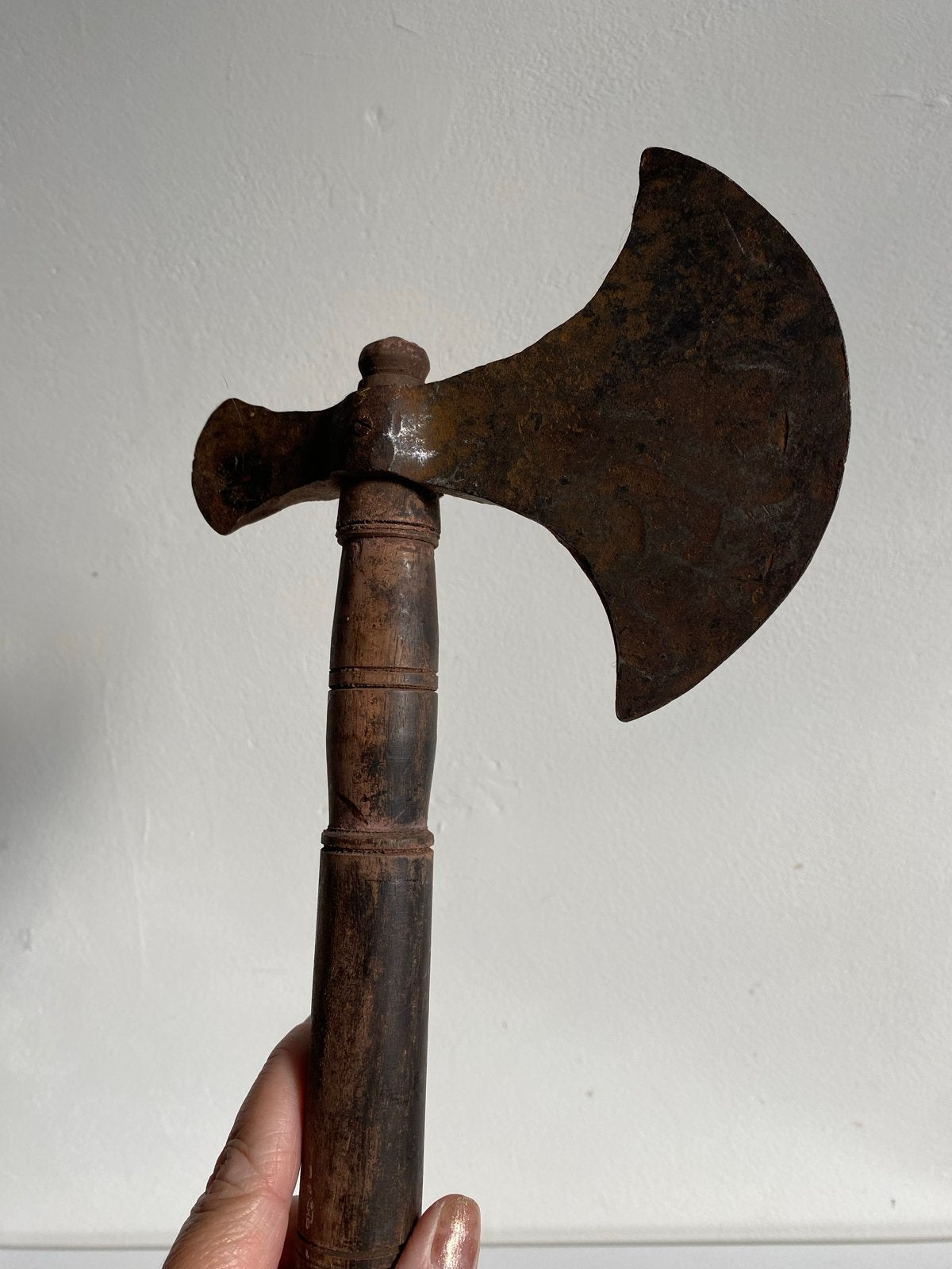 Decoratieve Tomahawk Bijl - Rustieke Stijl, Antiek en Kunst, Ophalen of Verzenden