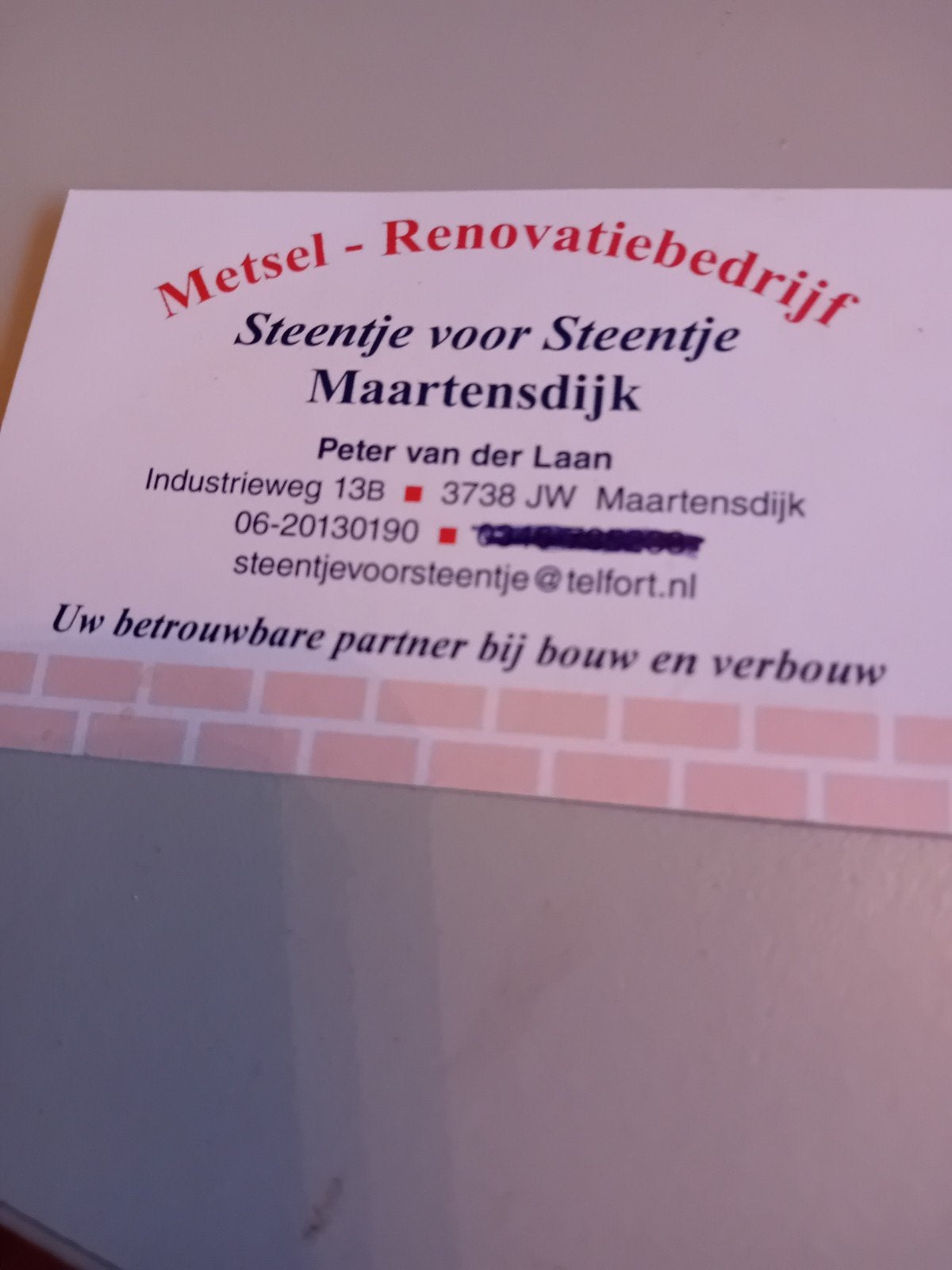 Metselaar, Diensten en Vakmensen