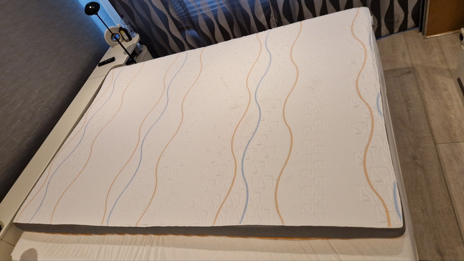 Mline Luxe Intense traagschuim matras topper 140x200 (2024), Ophalen, Zo goed als nieuw, Tweepersoons, 140 cm