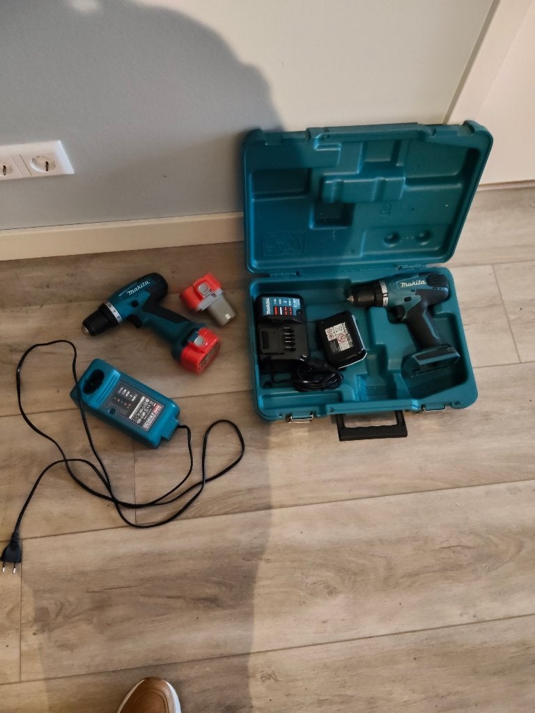 2x Accu Makita boormachine, Ophalen of Verzenden, Gebruikt, Boormachine