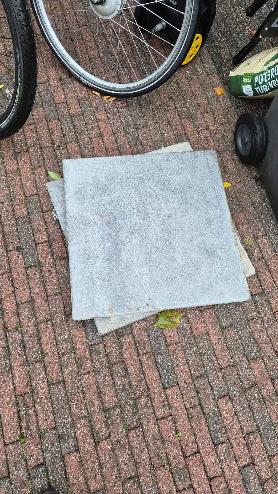Betonnen terrastegels - Gebruikt, Ophalen, Gebruikt, Minder dan 5 m², Beton
