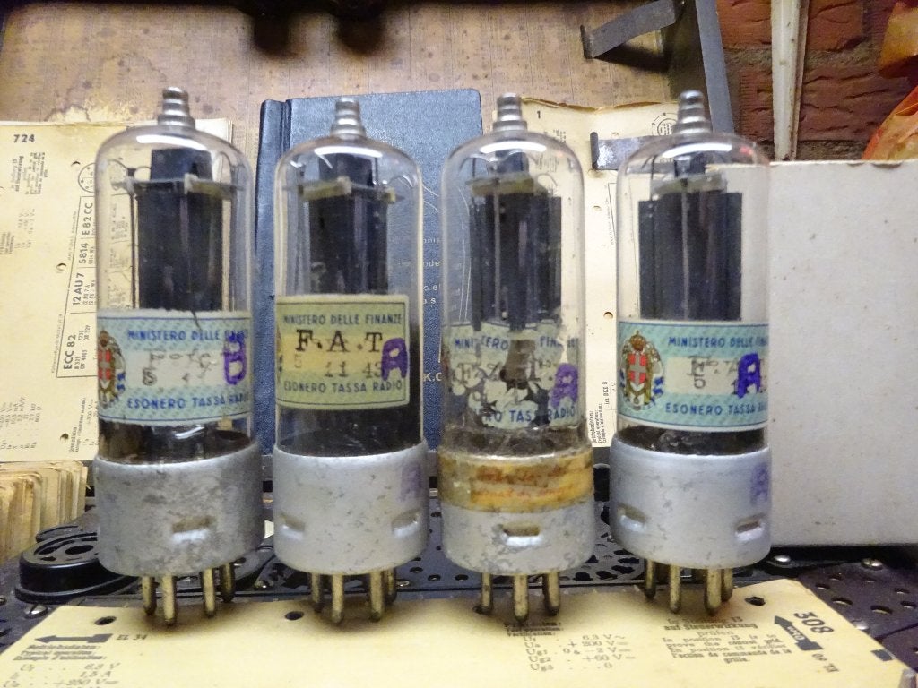 4 stuks 6TP buizen van Fivre ., Ophalen of Verzenden